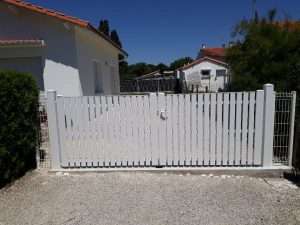 portail pvc ajouré blanc clotout royan saujon médis